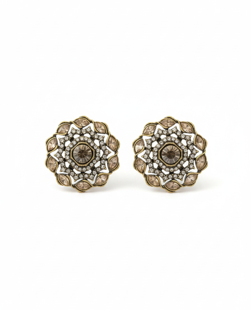 Gold Kundan studs