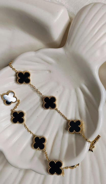 Viral Flower Bracelet (black)